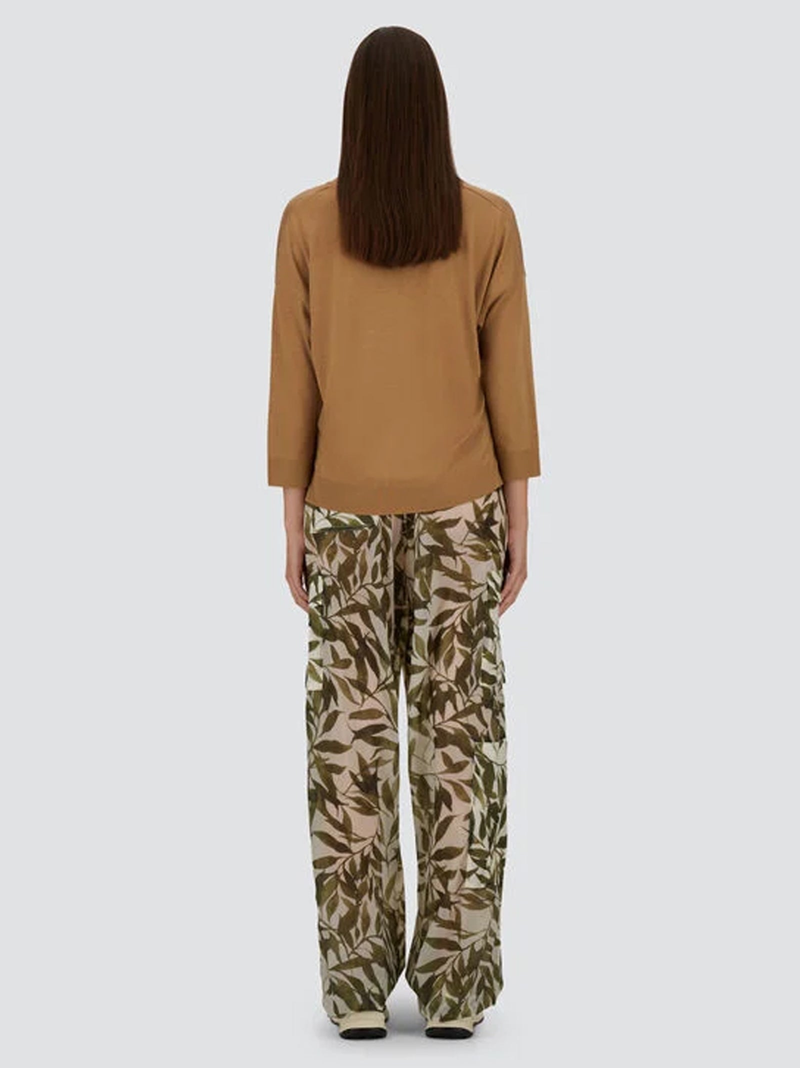 Herno Maglia Scollo A V Color Cammello-3