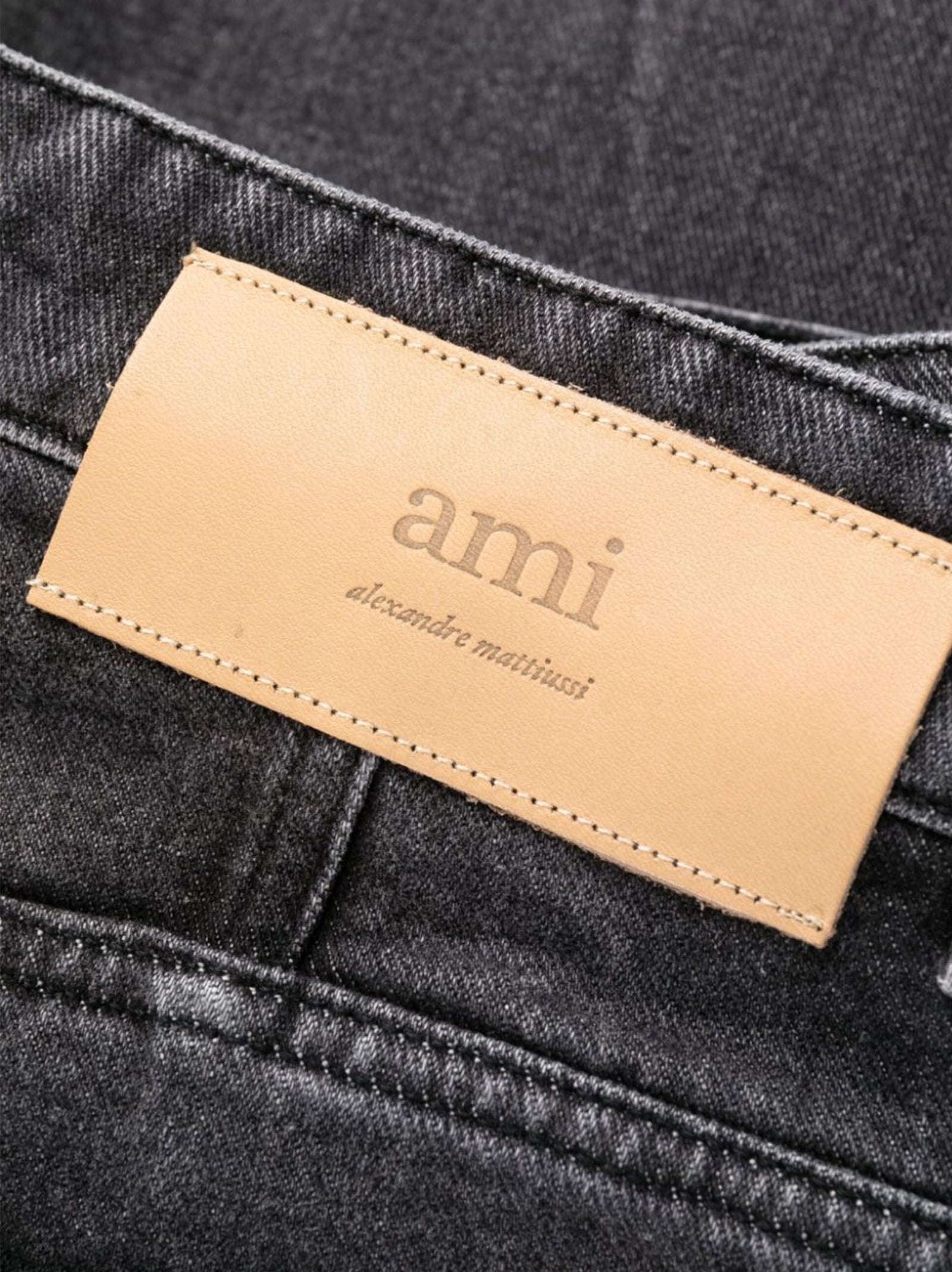 Tapered Fit Jeans-3