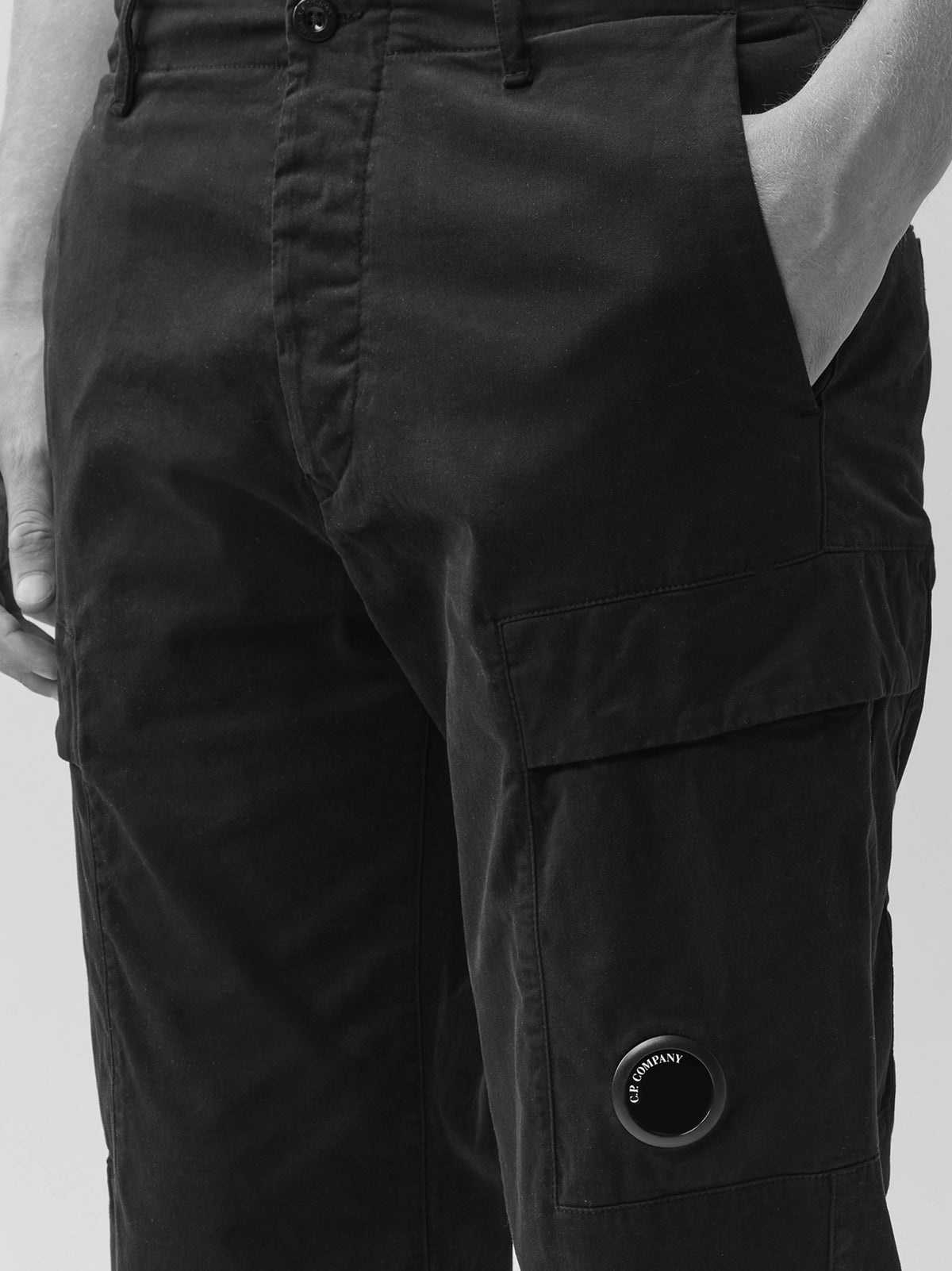 Cp Company Pantalone Cargo Nero-3