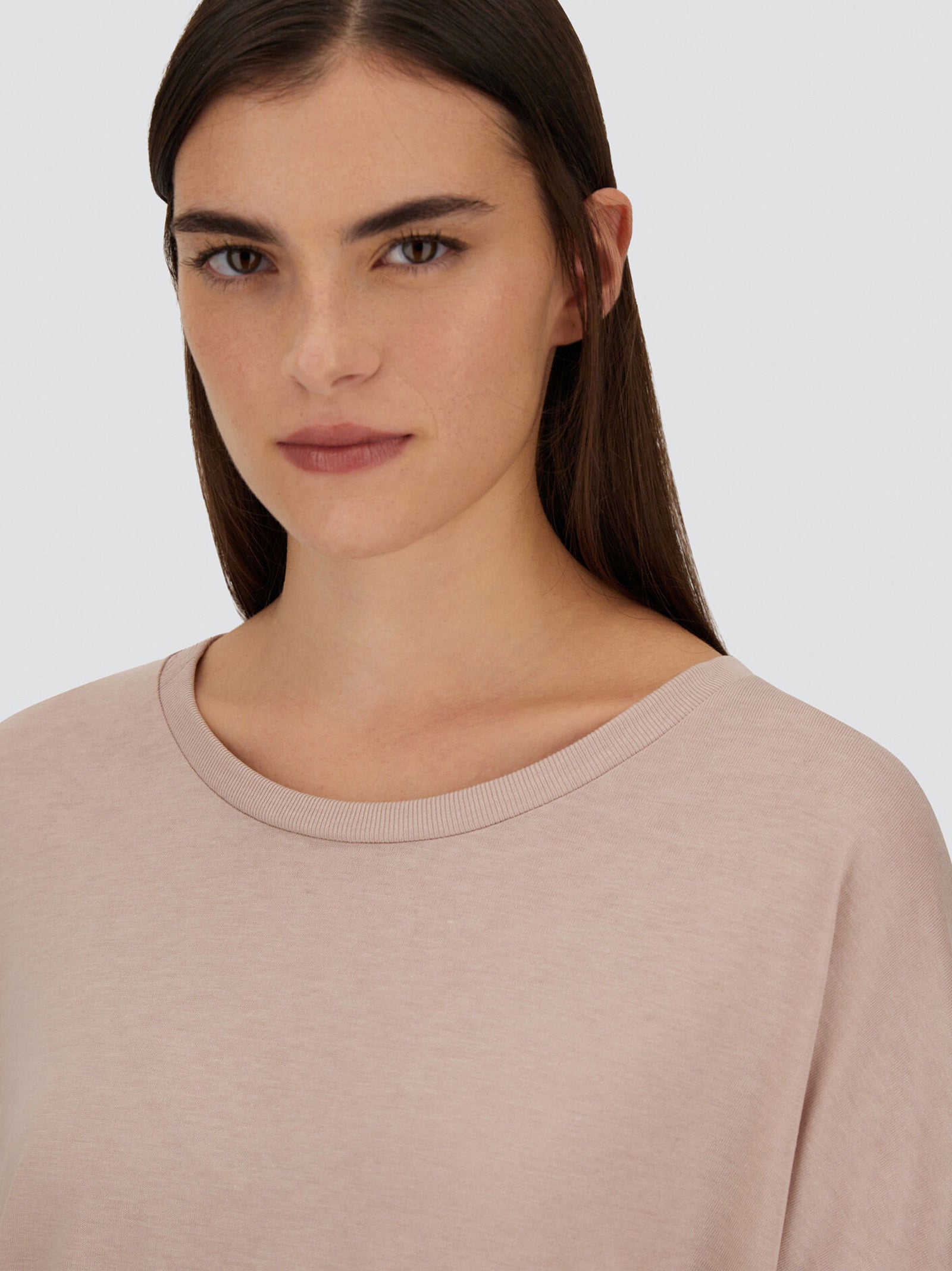 T-Shirt Maniche Risvoltate-4