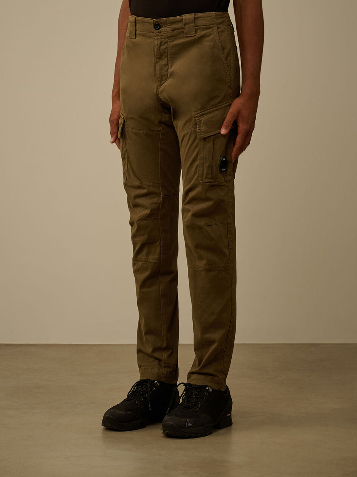 Cp Company Stretch Sateen Ergonomic Lens Cargo Pants Ivy Green-2
