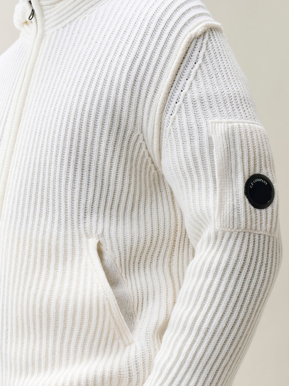 Cp Company Maglione Con Cappuccio In Lana D Agnello Con Zip E Lente Gauze White-4