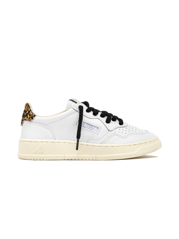 Autry Medalist Low Wom Leat/Swoll