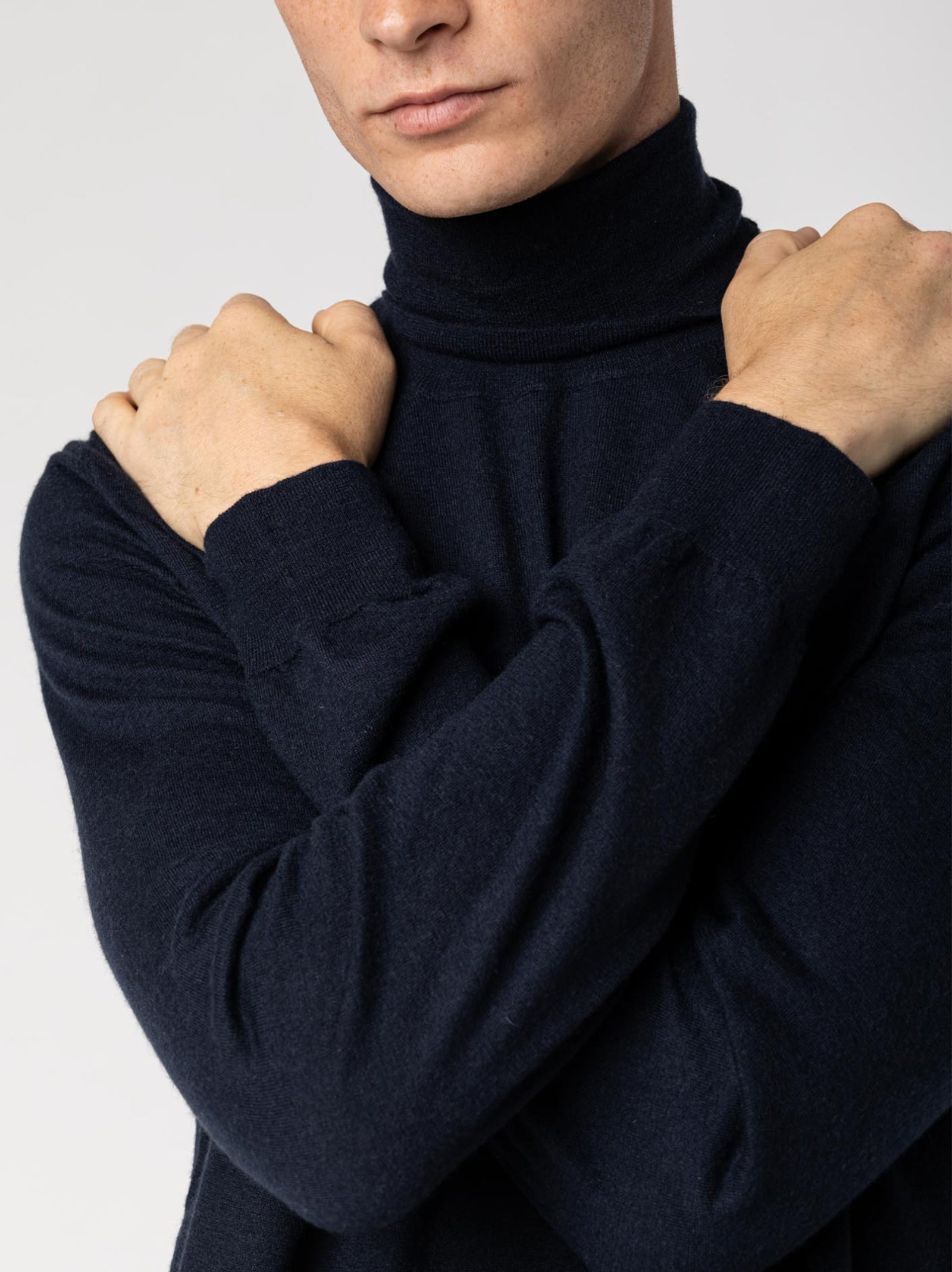 Maglia Dolcevita In Cashmere-3