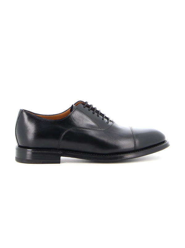 Oxford lace-up shoe