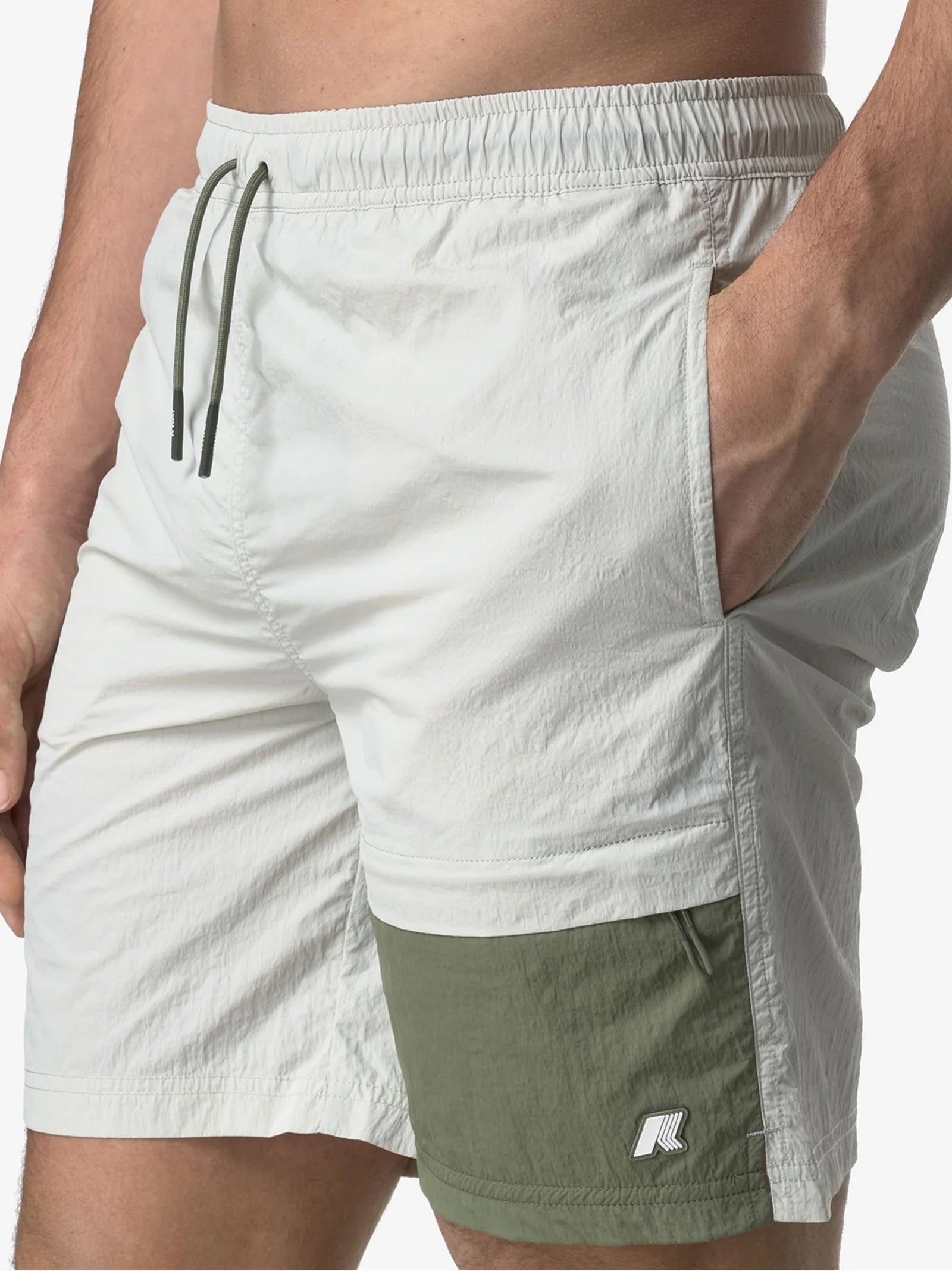 Lenon Insert Beach-2