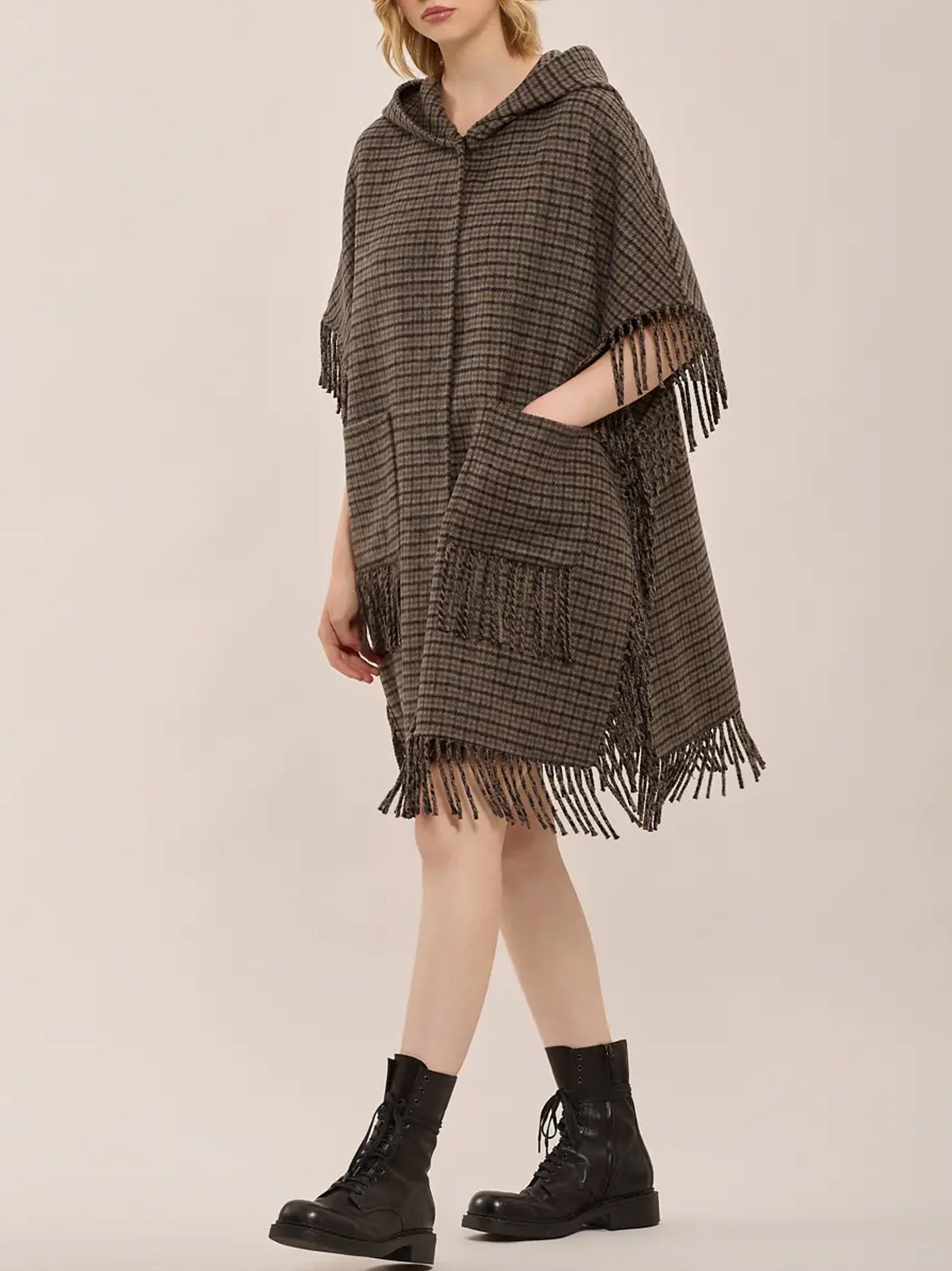 P.A.R.O.S.H. Mantella Lurk-3