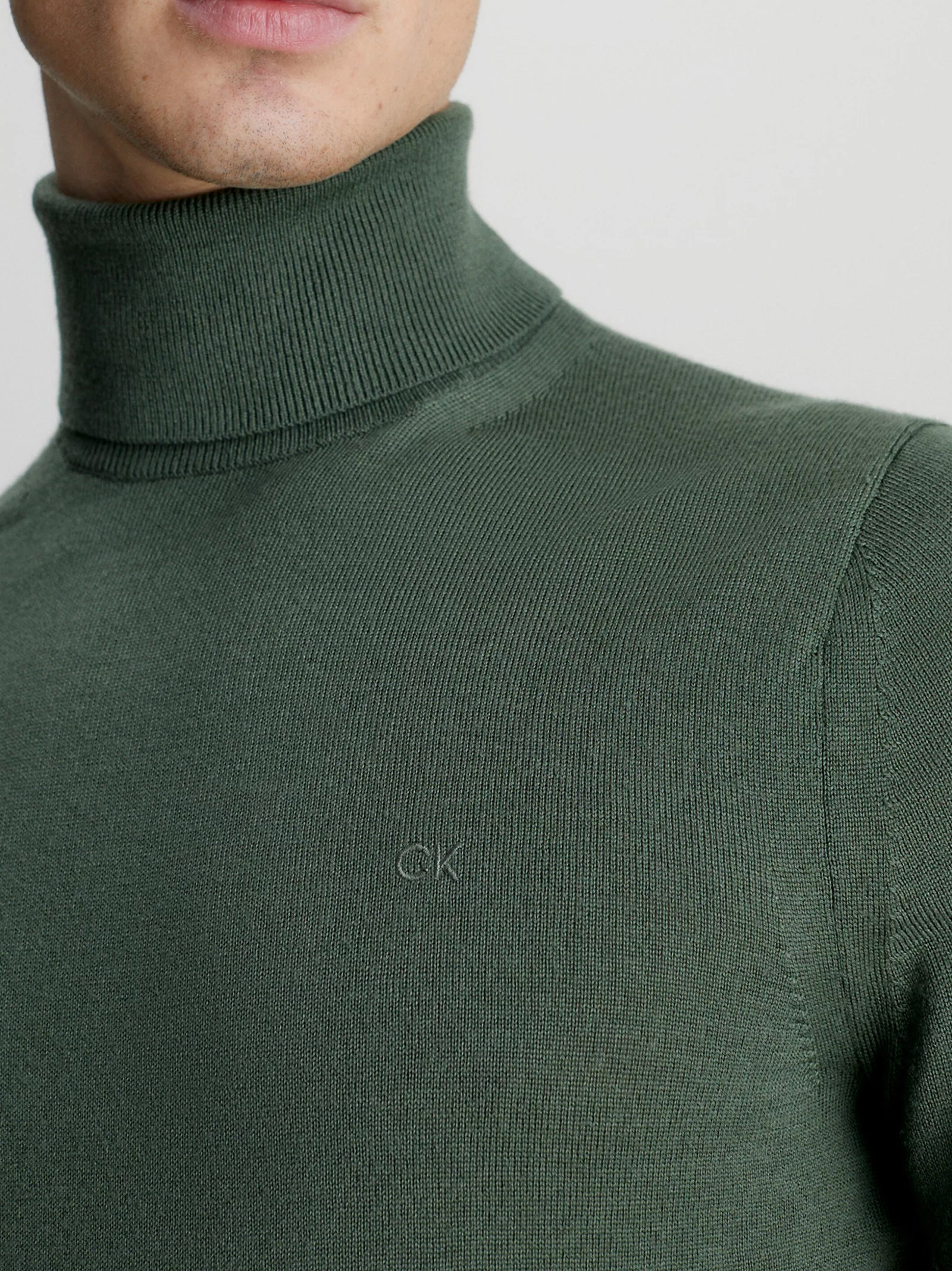 Maglione A Collo Alto-3