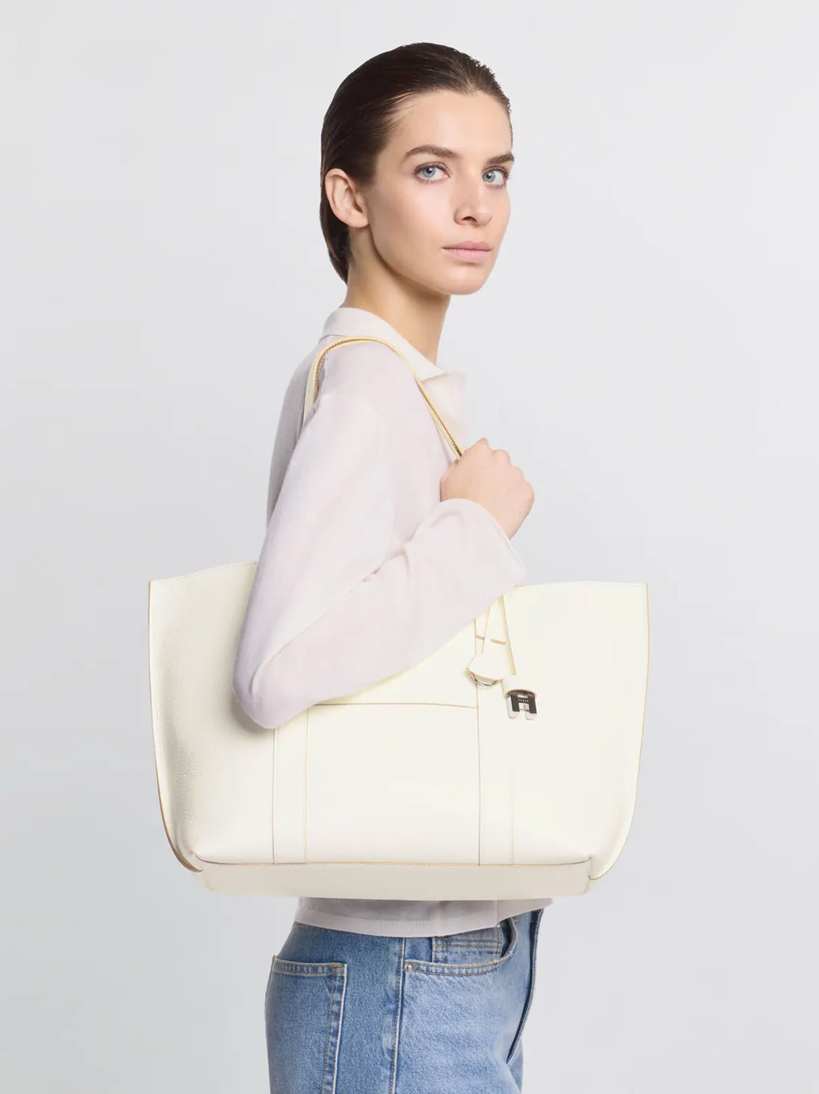 Borsa Shopping Hogan Script Media-2