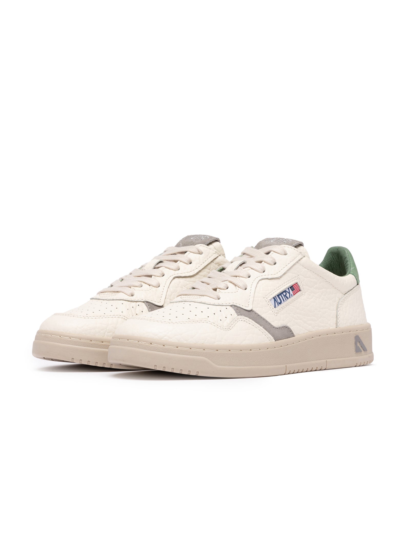 Autry Medalist Low Man Nabuk-2