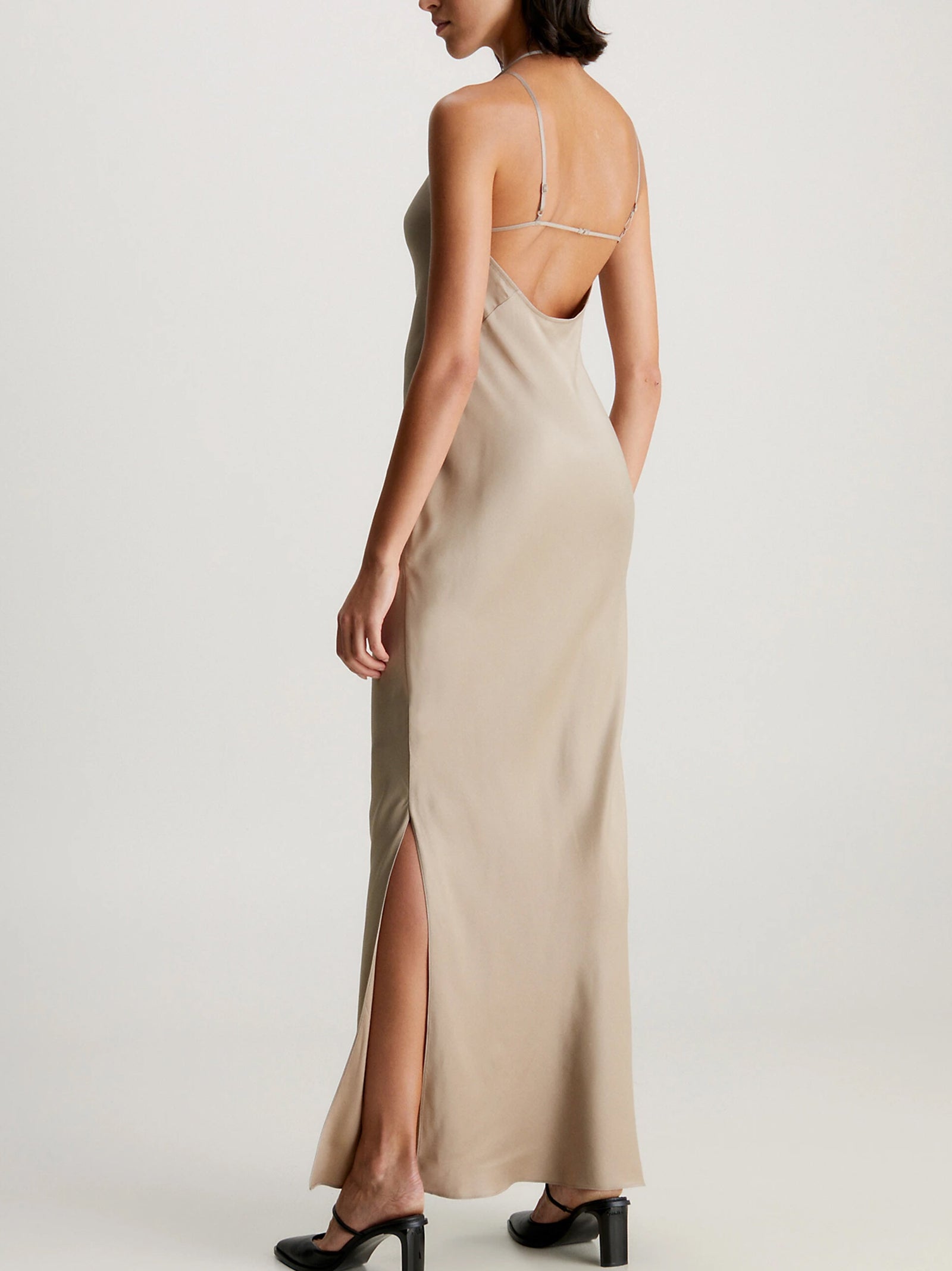 Abito In Satin Maxi Scollo-3