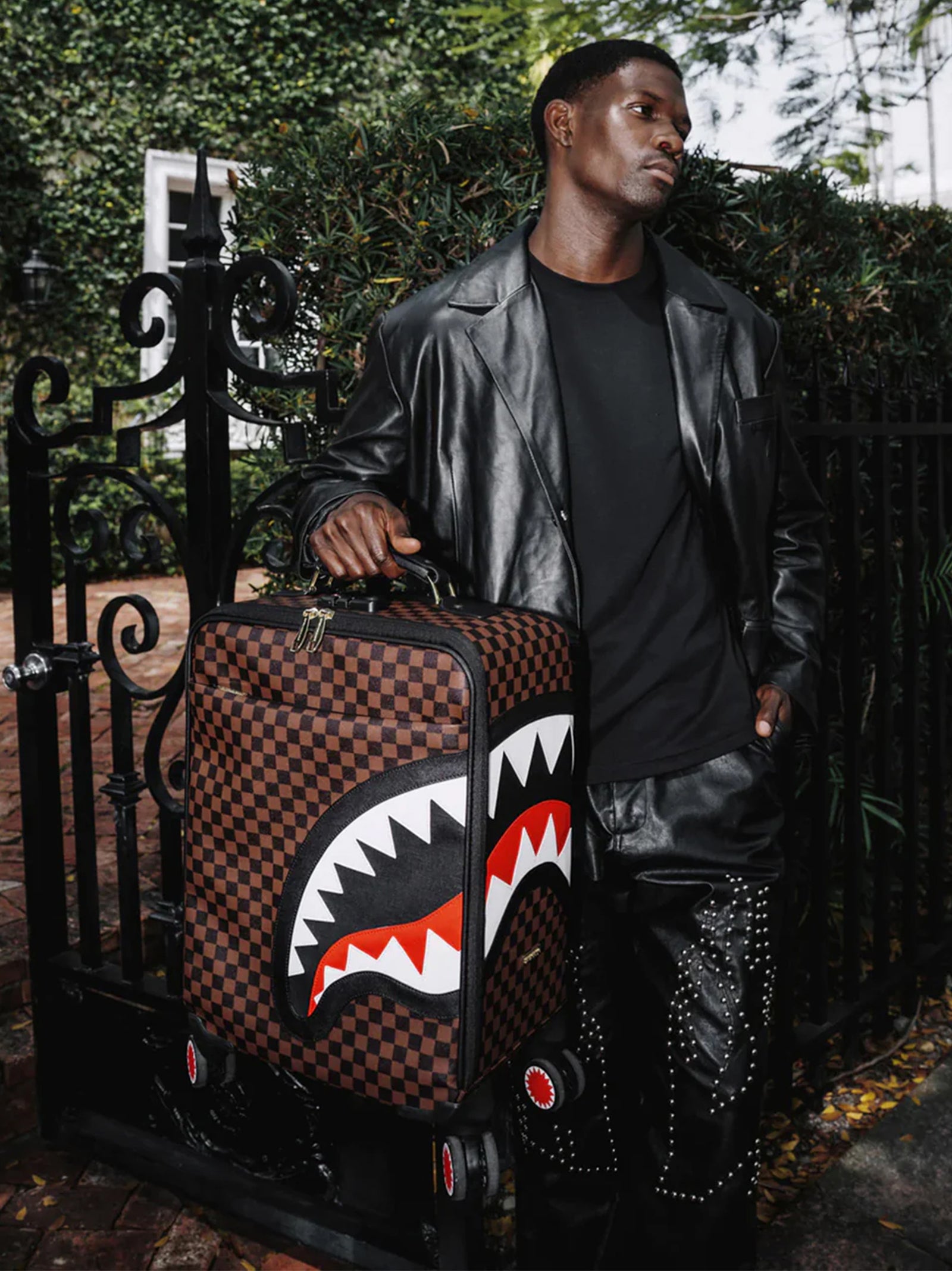 Trolley Sprayground Sawtooth Sharks In Paris Carry-On Luggage Marrone-4