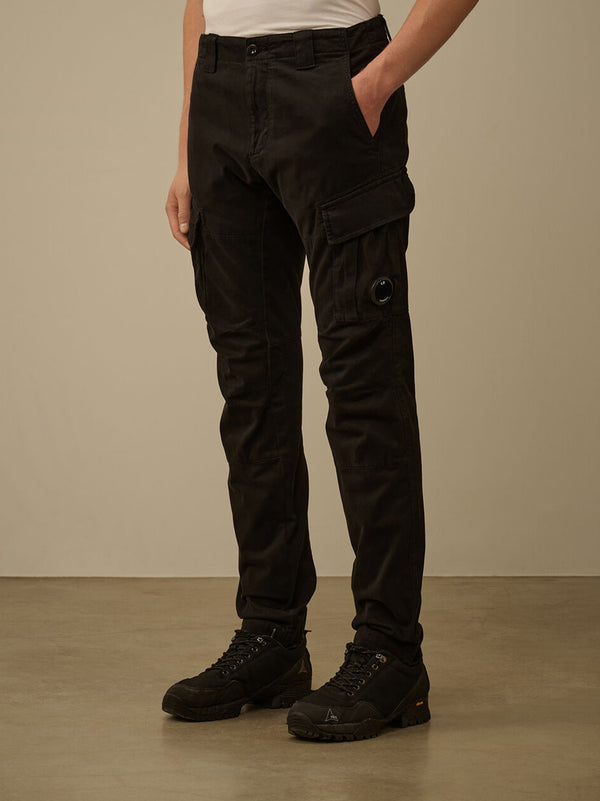 Cp Company Stretch Sateen Ergonomic Lens Cargo Pants Black-2