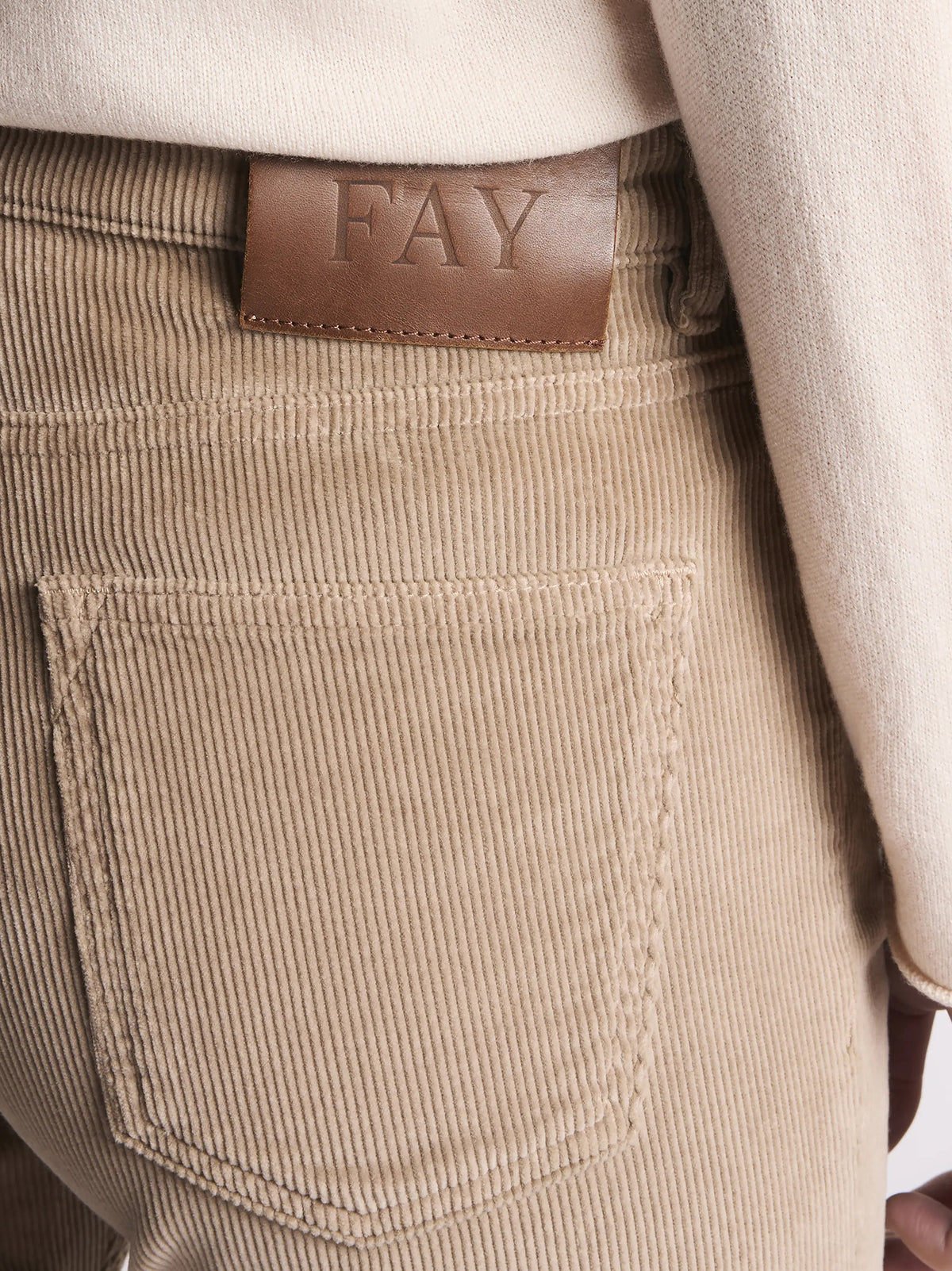 Fay Pantaloni slim in velluto a coste stretch beige scuro-4