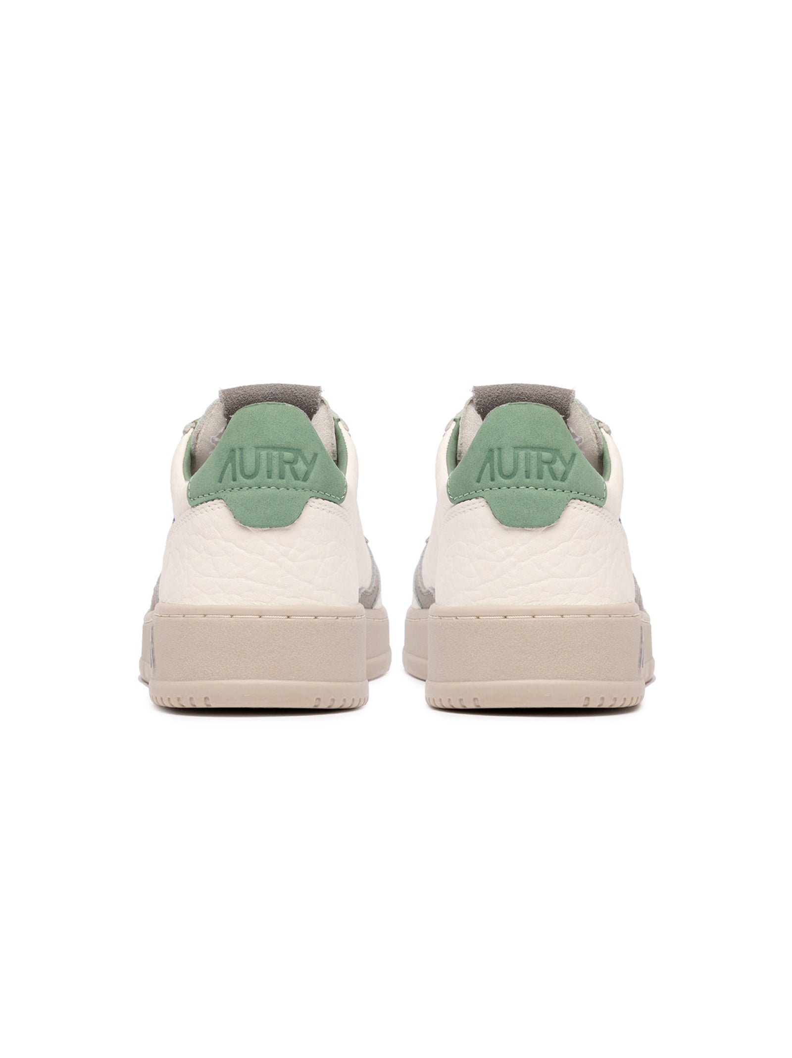 Autry Medalist Low Man Nabuk-3