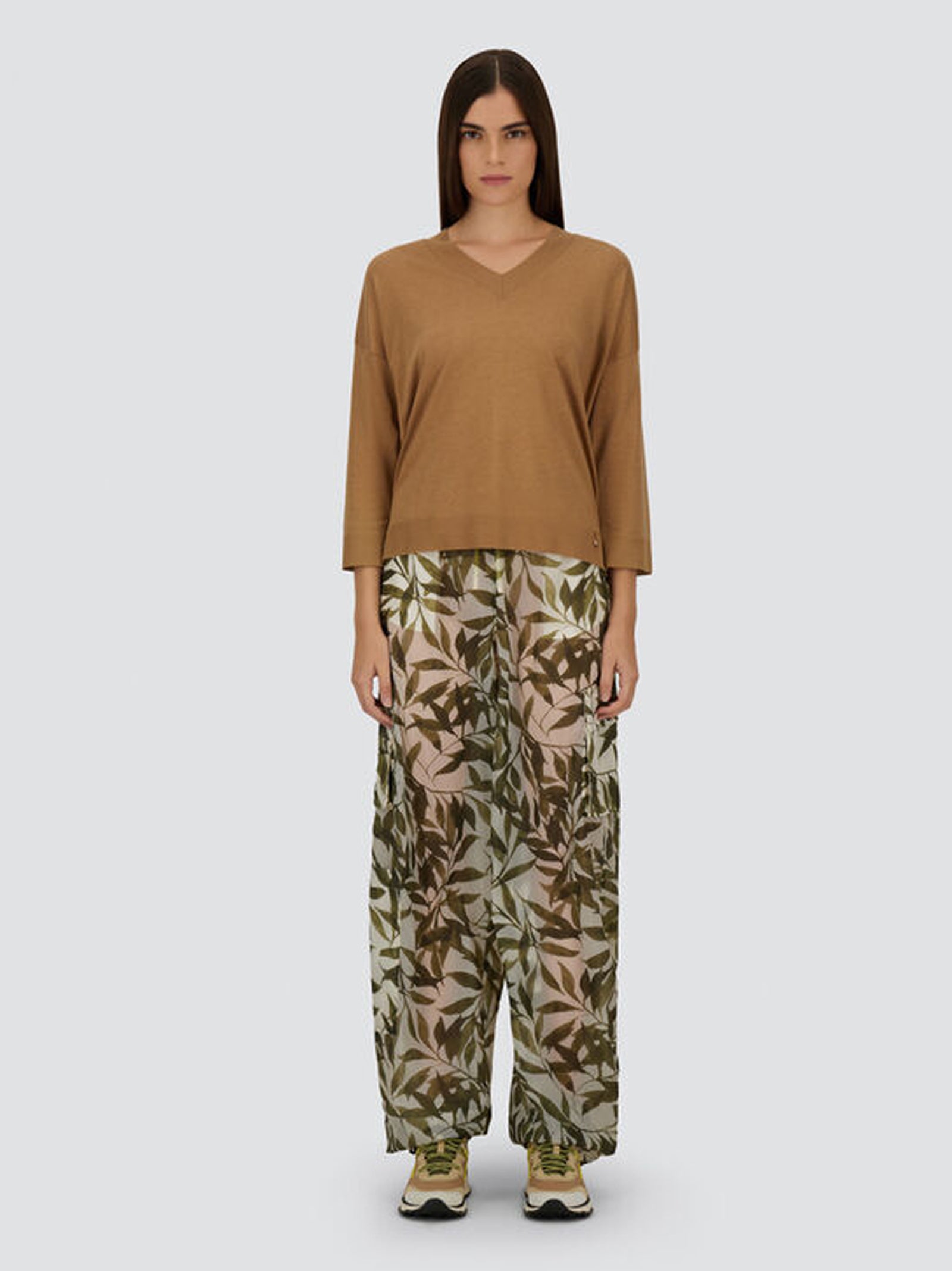 Herno Maglia Scollo A V Color Cammello-2