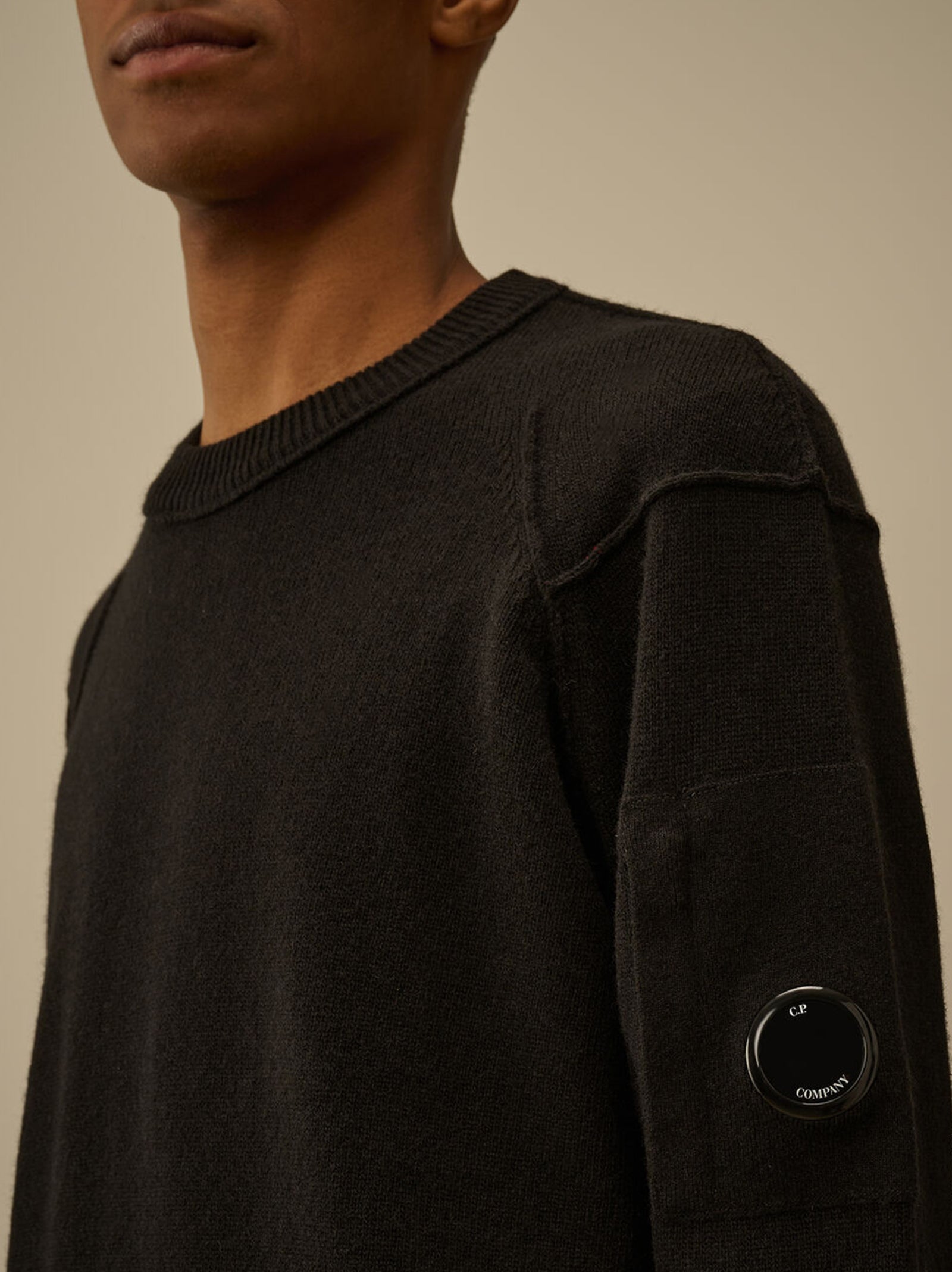 Cp Company Lambswool Grs Crewneck Lens Sweater Black-3