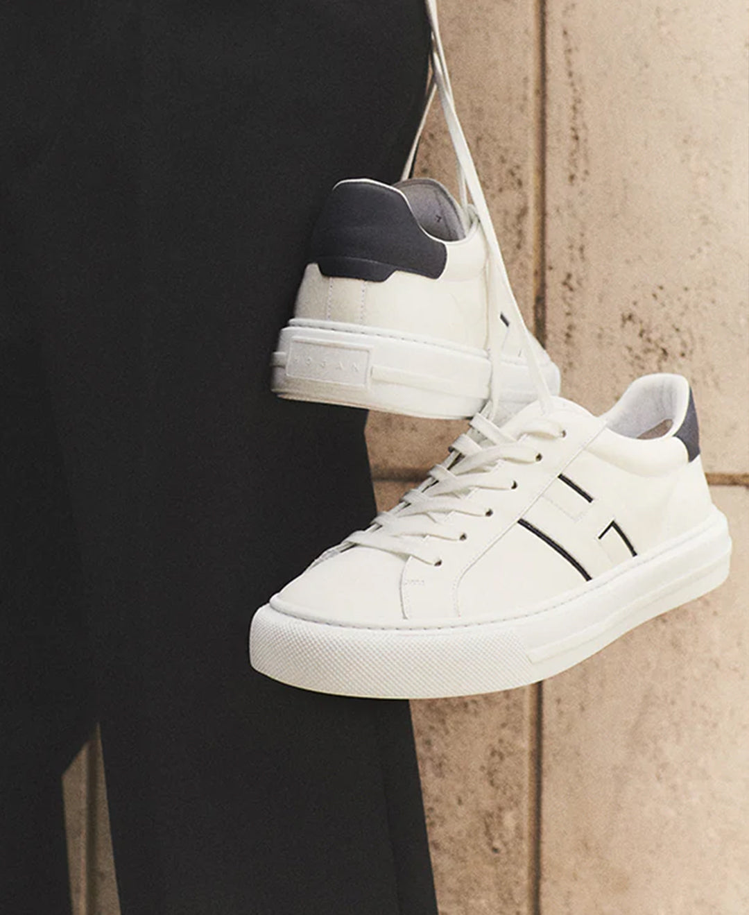 HOGAN UP TO 40% OFF