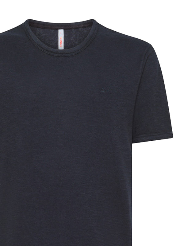 Round Bottom Short Sleeve T-shirt-2