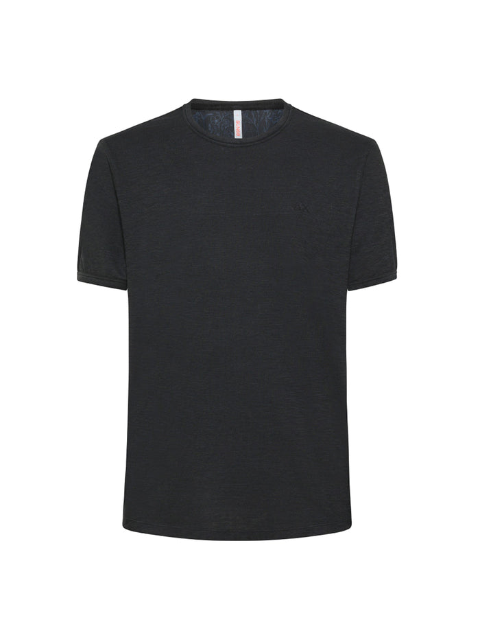 Round Bottom Short Sleeve T-shirt-1